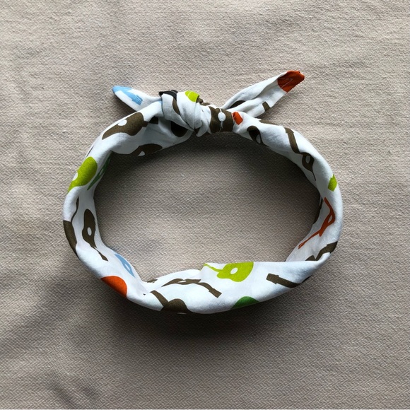 Wood grain handkerchief - Picture 3 of 5